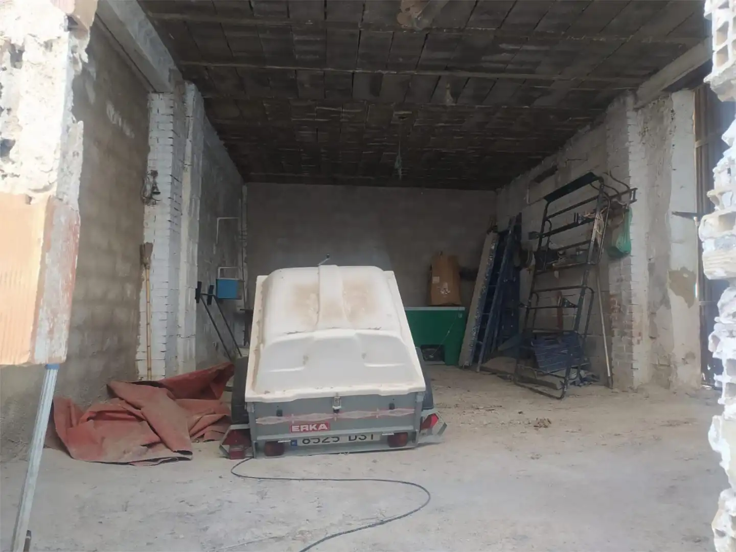 Garage zum Verkauf in Bedmar y Garcíez