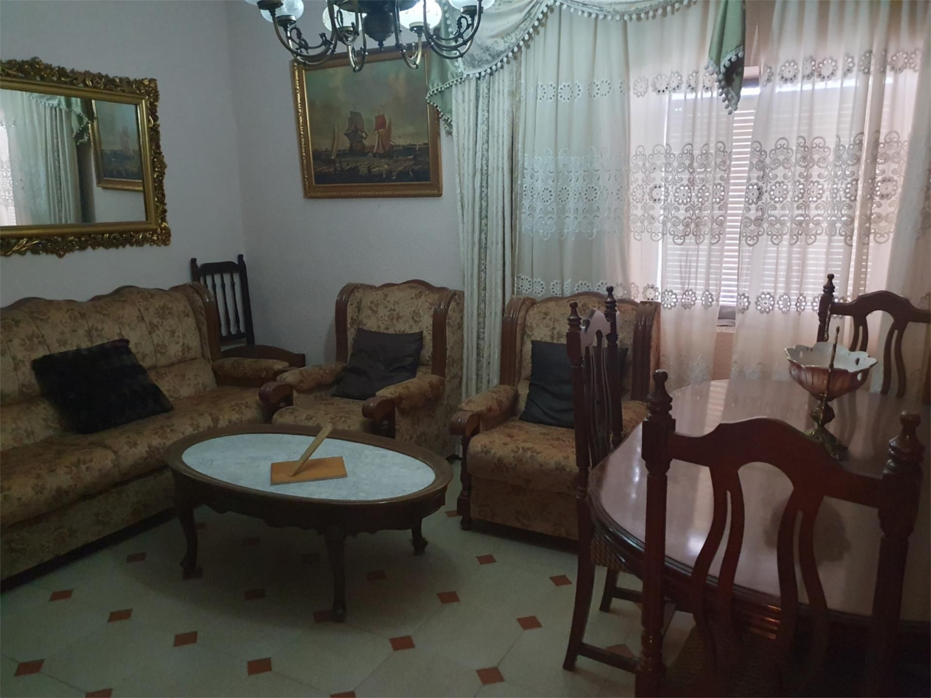 Living room of House or chalet for sale in Guadix  with Terrace and Balcony