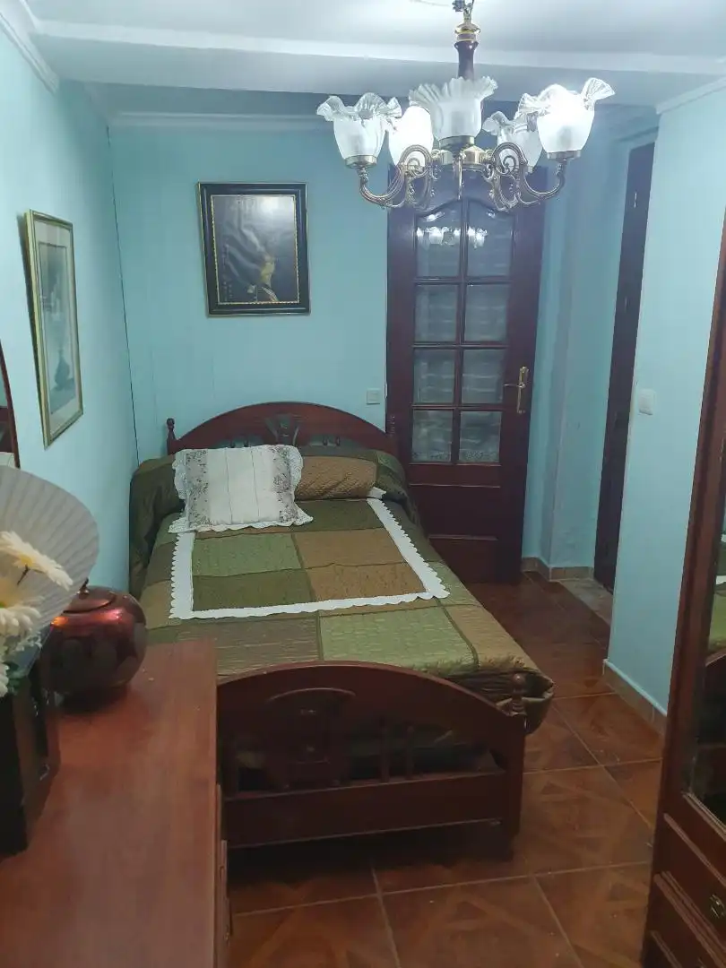 Habitación de Casa o chalet en venta en Guadix con Jardín privado, Terraza y Trastero
