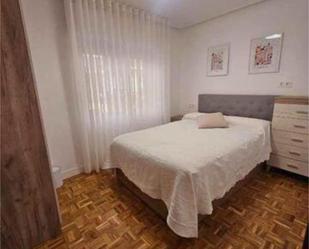 Bedroom of Flat to rent in León Capital   with Heating, Terrace and Furnished