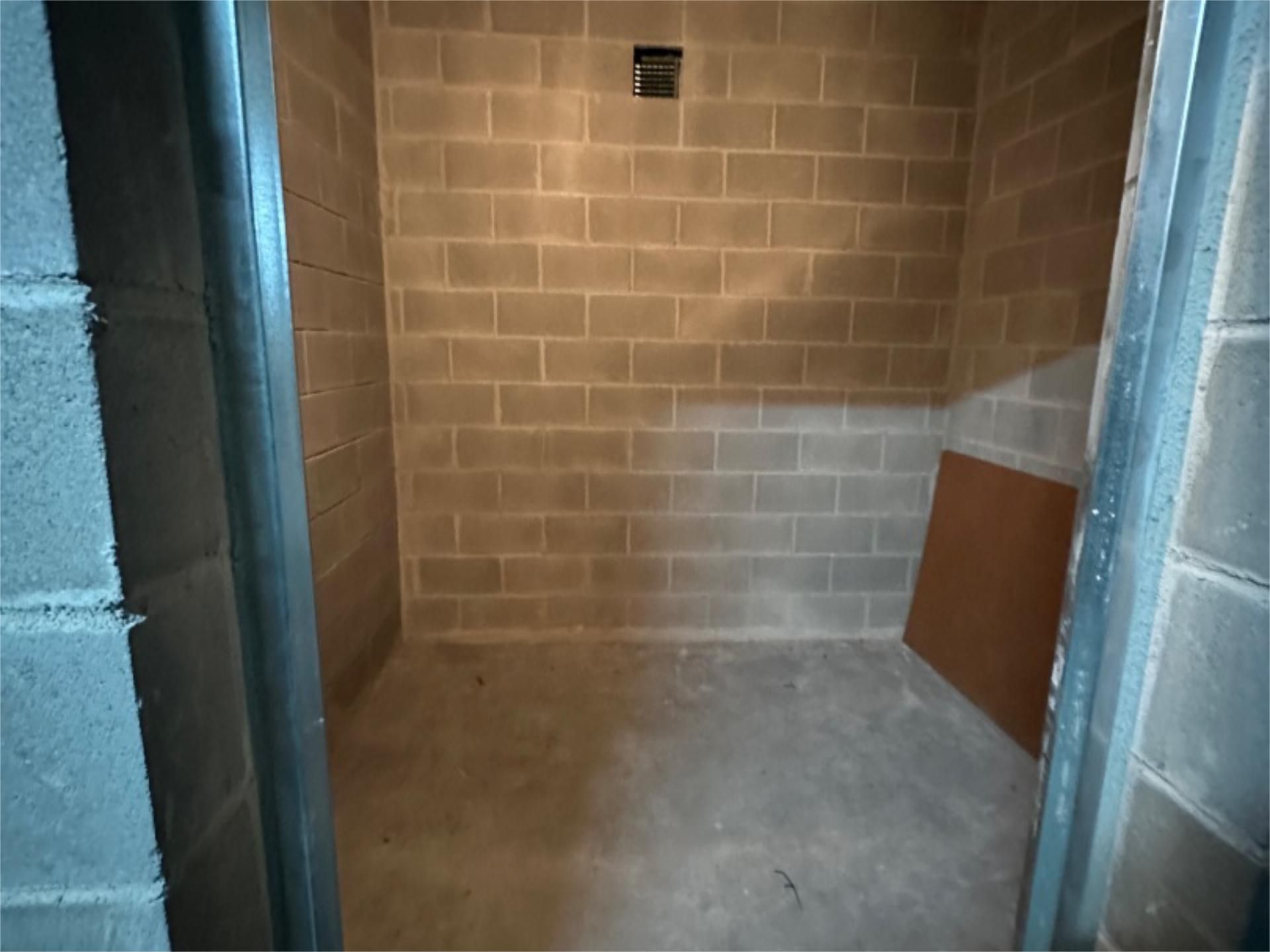 Box room to rent in Terrassa