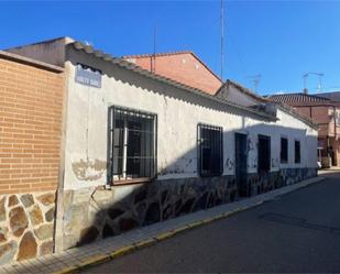 Vista exterior de Casa adosada en venda en Magán