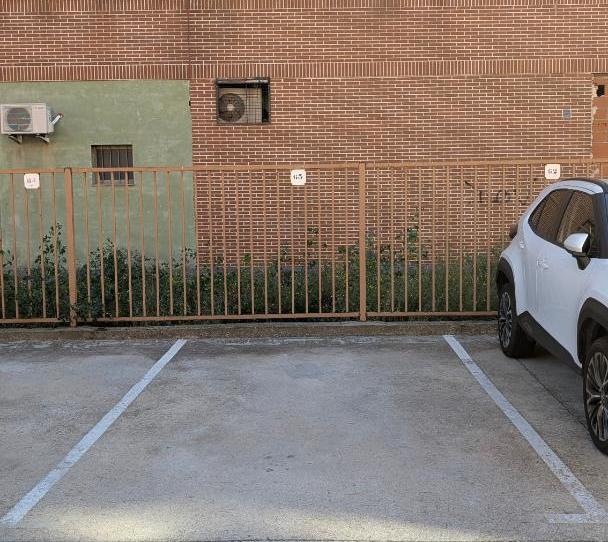 Garaje de alquiler en Avenida de la Alcarria, 14, Bulevar - Plaza Castilla, Guadalajara - imagen 1 Foto 1 de Garaje de alquiler en Avenida de la Alcarria, 14, Bulevar - Plaza Castilla, Guadalajara