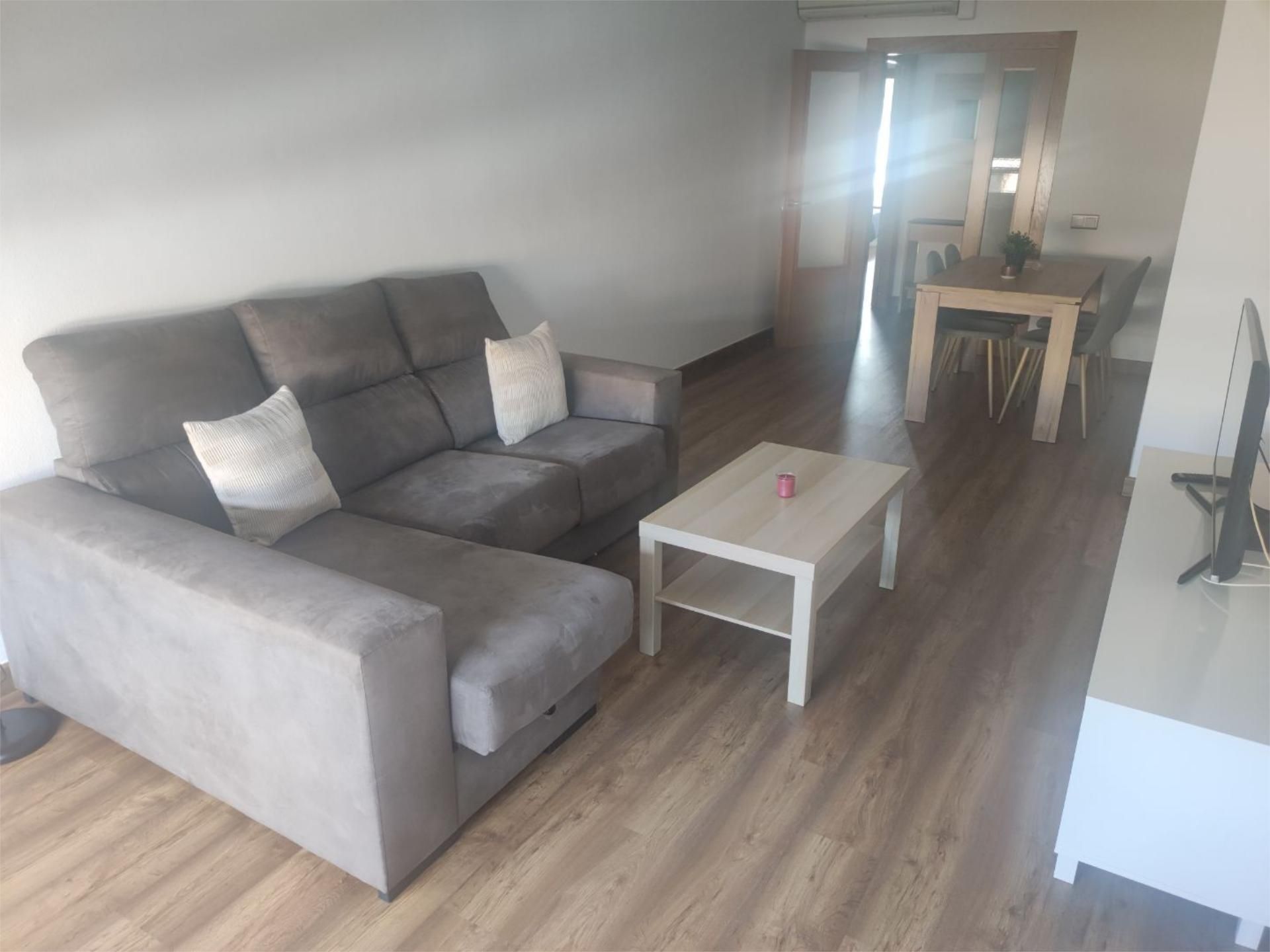 Sala d'estar de Pis de lloguer en  Murcia Capital amb Aire condicionat