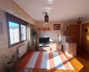 Living room of Flat for sale in Sopelana  with Balcony