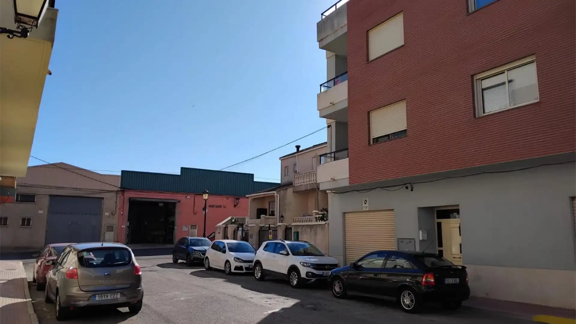 Vista exterior de Piso en venta en Llaurí con Aire acondicionado, Calefacción y Amueblado
