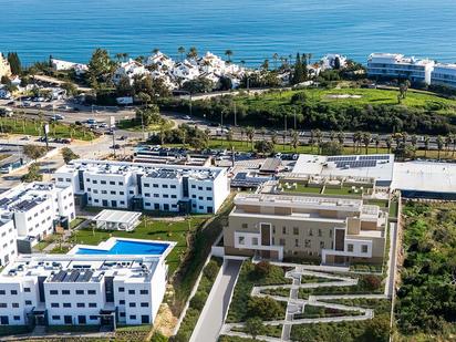 Vista exterior de Pis en venda en Estepona amb Terrassa