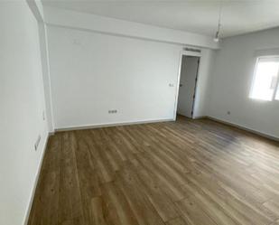 Flat to rent in Calle Doctora de Alcalá, 2, Huerta de la Reina - Trassierra