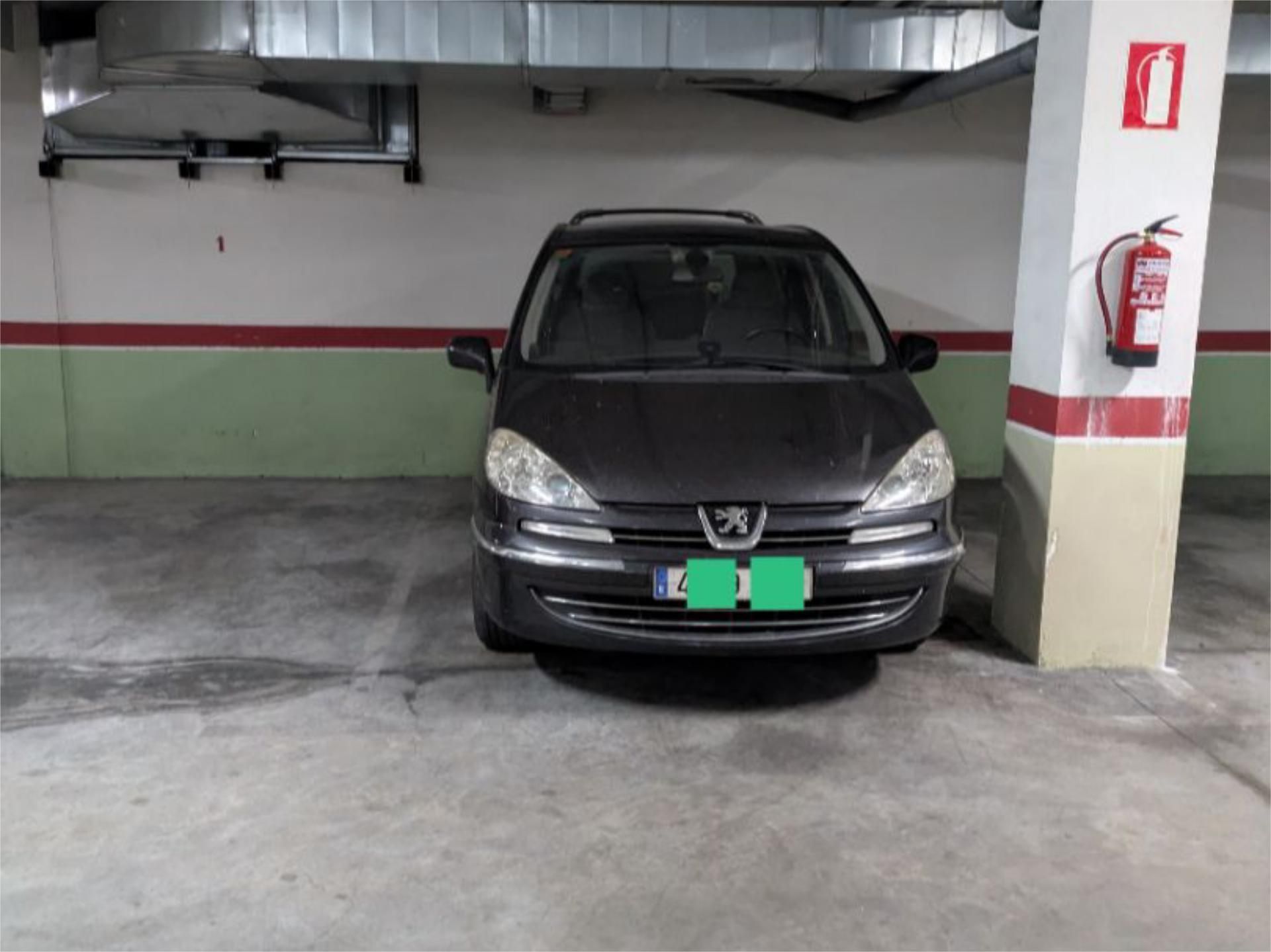 Aparcament de Garatge en venda en León Capital 
