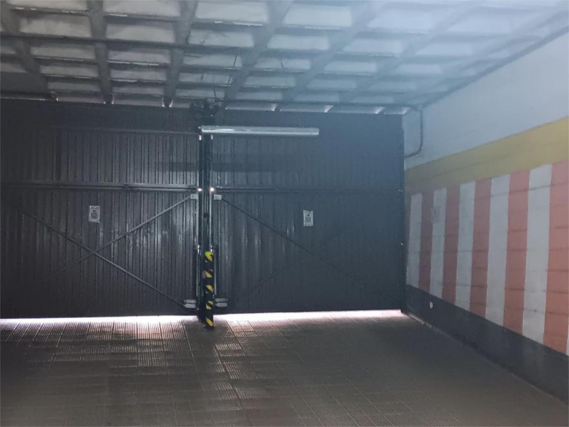 Parking of Garage to rent in  Madrid Capital
