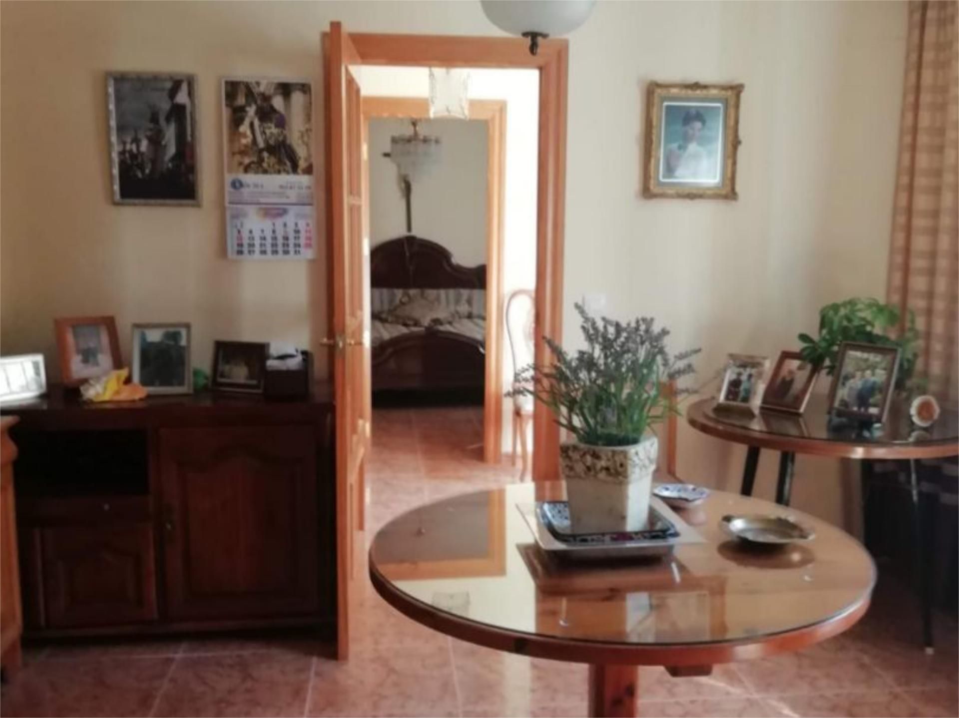 Flat for sale in Linares  with Air Conditioner