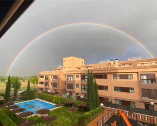 Jardí de Dúplex en venda en Manzanares amb Aire condicionat, Calefacció i Jardí privat