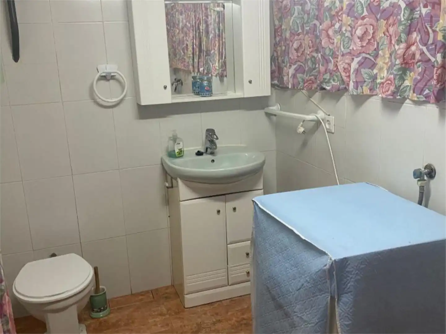 Detached homes for sale in Doctor Fleming, 5, Cómpeta Bathroom of Detached homes for sale in Cómpeta with Terrace and Balcony