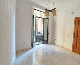 Flat for sale in  Sevilla Capital  with Air Conditioner