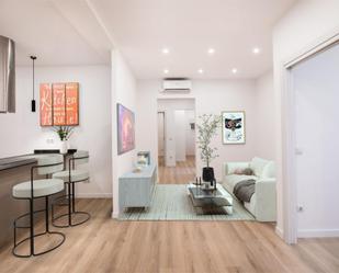 Living room of Flat for sale in  Barcelona Capital