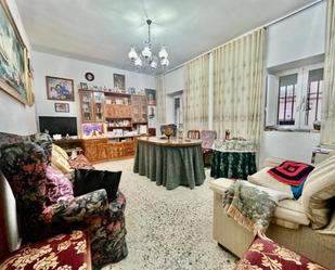 Living room of Single-family semi-detached for sale in  Jaén Capital