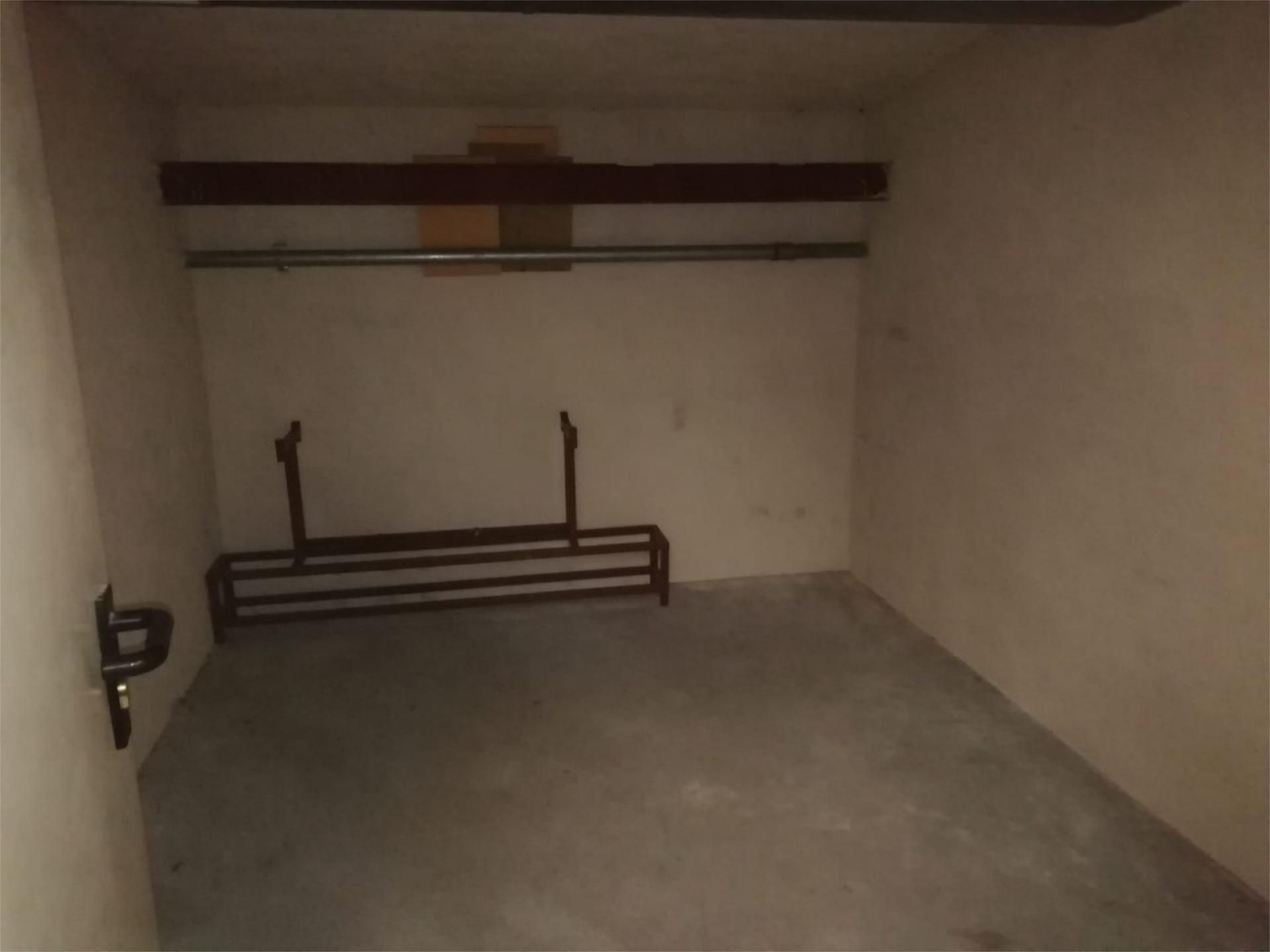 Box room for sale in Berriozar