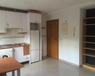 Kitchen of Flat to rent in  Madrid Capital  with Air Conditioner and Furnished