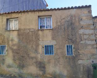 Vista exterior de Planta baixa en venda en Navalosa amb Balcó