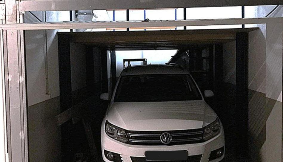 Foto 1 de Garatge de lloguer a Avinguda de la Catalana, 125, La Catalana, Barcelona