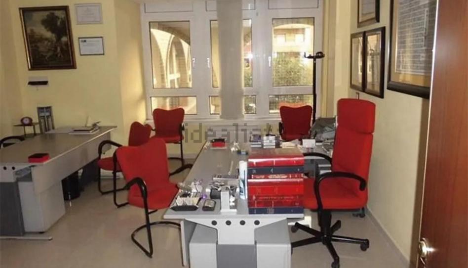 Office to rent in Calle de Florida, 24, La Granja, Zaragoza - image 1 Photo 1 of Office to rent in Calle de Florida, 24, La Granja, Zaragoza