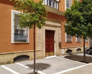 Exterior view of Flat to rent in Jerez de la Frontera  with Air Conditioner and Balcony