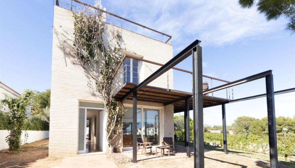 House or chalet for sale in Carrer Mar Roig, 2, L'Ampolla, Tarragona - image 1 Photo 1 of House or chalet for sale in Carrer Mar Roig, 2, L'Ampolla, Tarragona