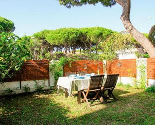 Jardí de Apartament de lloguer en Chiclana de la Frontera amb Jardí privat, Terrassa i Moblat