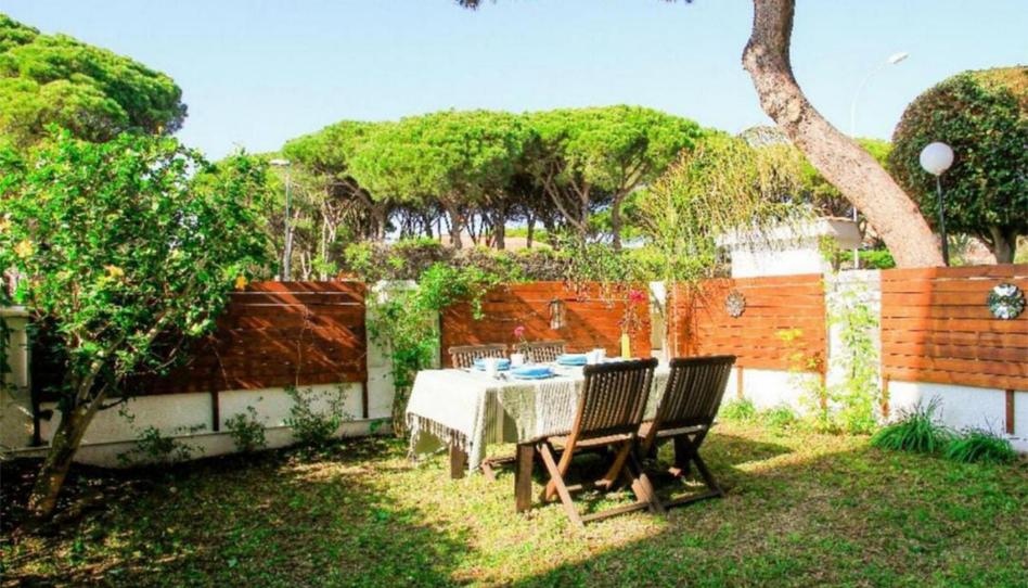 Apartment to rent in Avenida de la Barrosa, 15, La Barrosa, Cádiz - image 1 Photo 1 of Apartment to rent in Avenida de la Barrosa, 15, La Barrosa, Cádiz