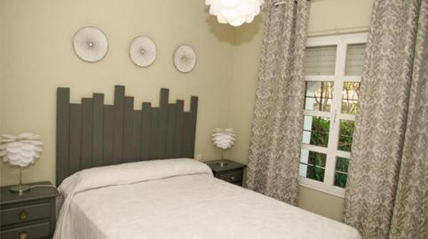 Foto 5 de Apartamento de alquiler en Avenida de la Barrosa, 15, La Barrosa, Chiclana de la Frontera