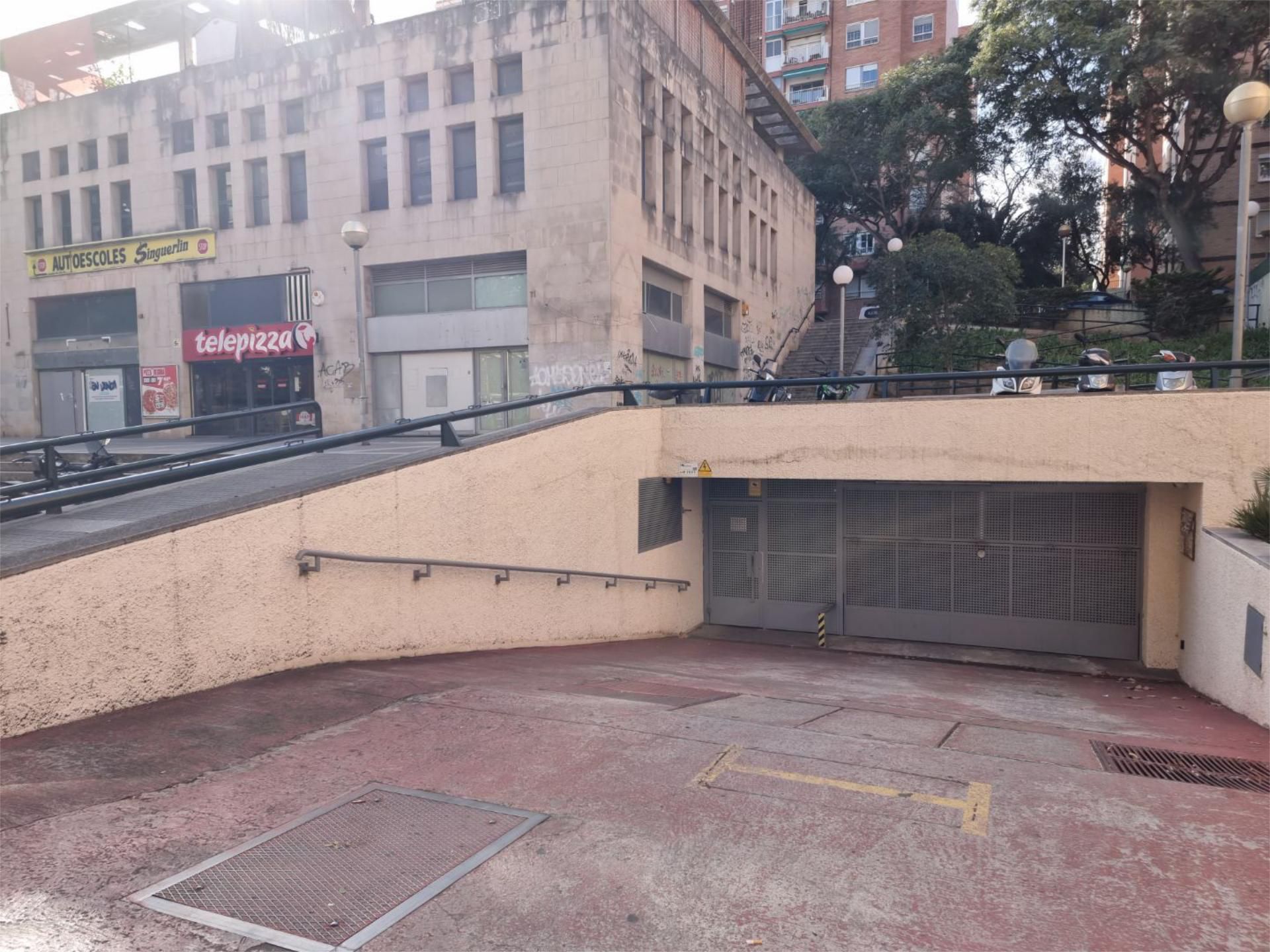 Exterior view of Garage for sale in Badalona