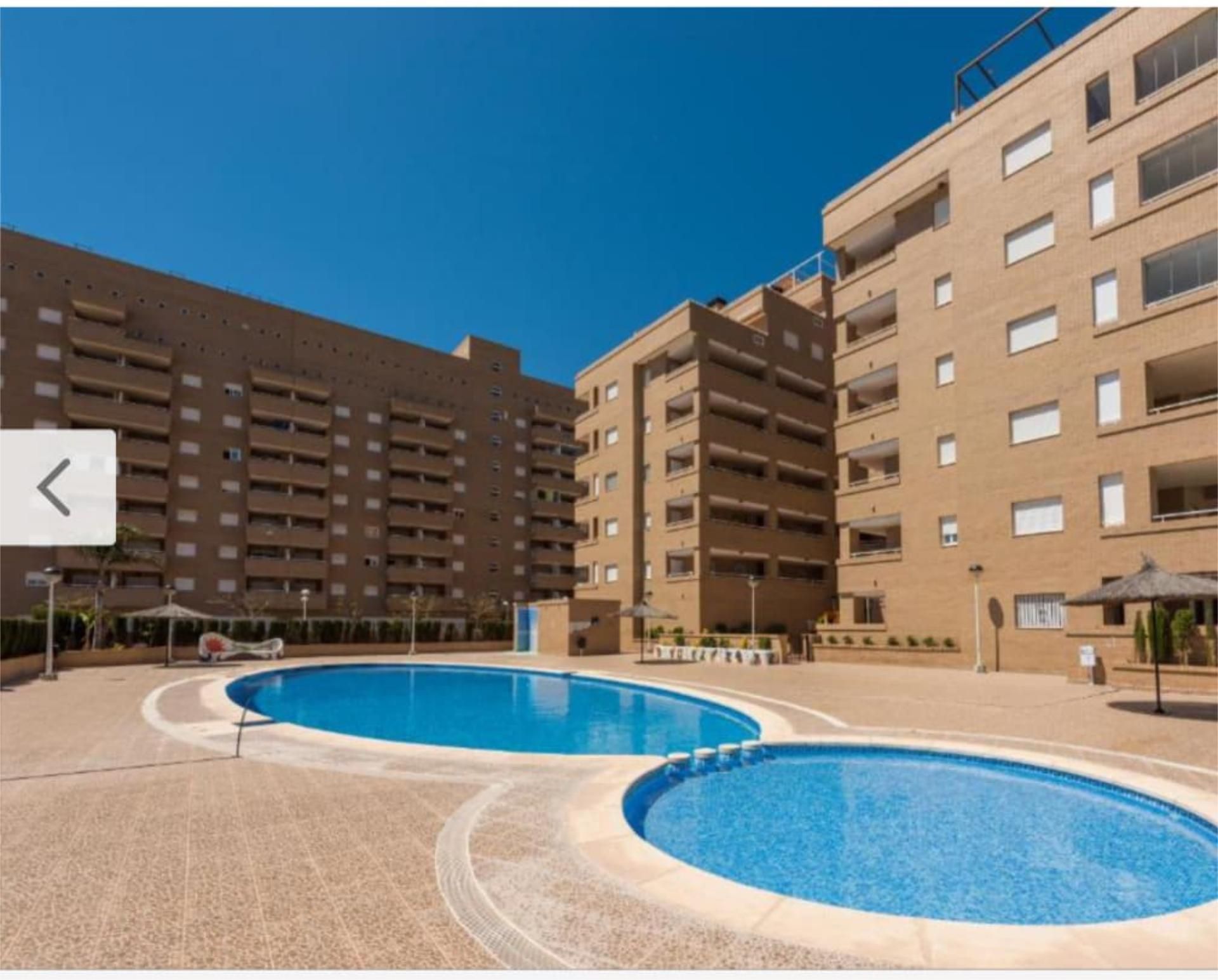 Piscina de Pis en venda en Oropesa del Mar / Orpesa amb Aire condicionat, Terrassa i Balcó