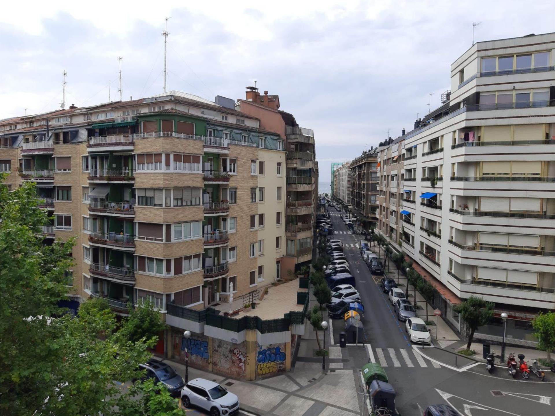 Vista exterior de Piso de alquiler en Donostia - San Sebastián  con Calefacción, Parquet y Amueblado
