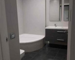 Bathroom of Flat to rent in Daimiel