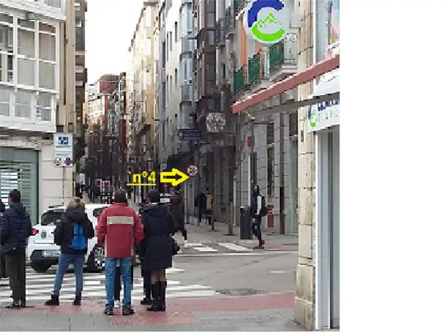 Vista exterior de Local en venta en Santander