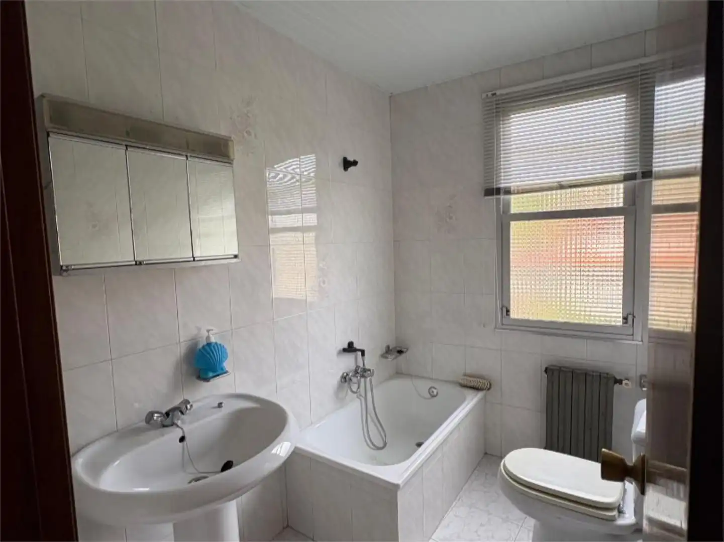 Casa o chalet en venta en Lugar Abelenda, 181, Carballeda de Avia Baño de Casa o chalet en venta en Carballeda de Avia con Calefacción, Jardín privado y Parquet