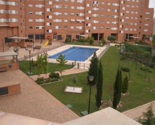 Swimming pool of Flat for sale in  Madrid Capital  with Heating, Private garden and Swimming Pool