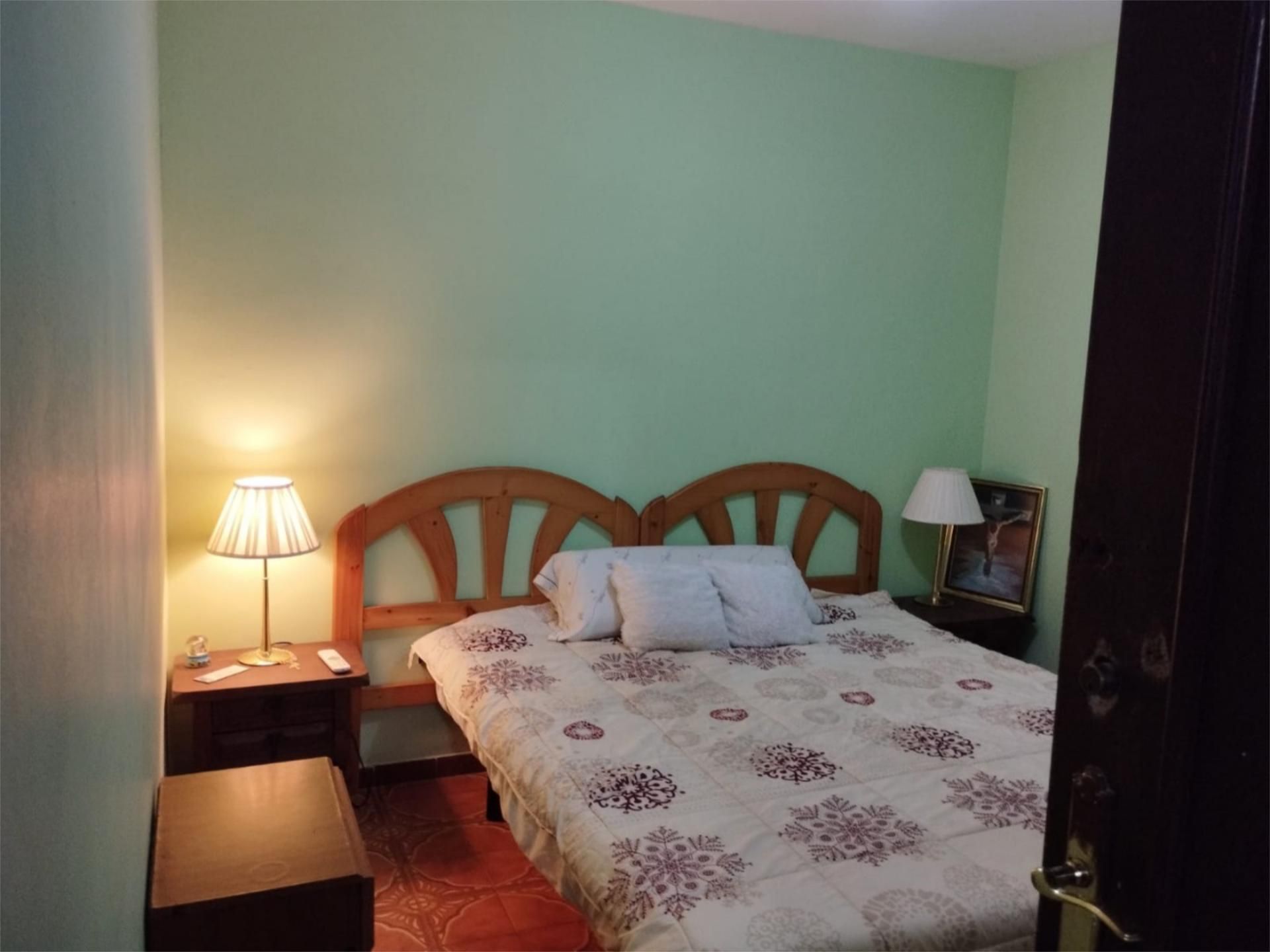 Bedroom of Flat for sale in Herradón de Pinares  with Air Conditioner, Heating and Furnished