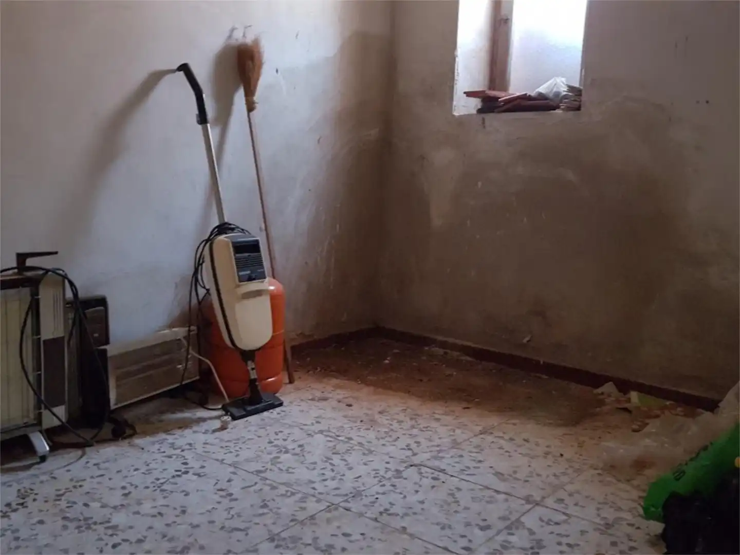 Dúplex en venda a Avenida de la Hontanilla, 9, Los Hinojosos Dúplex en venda en Los Hinojosos amb Moblat