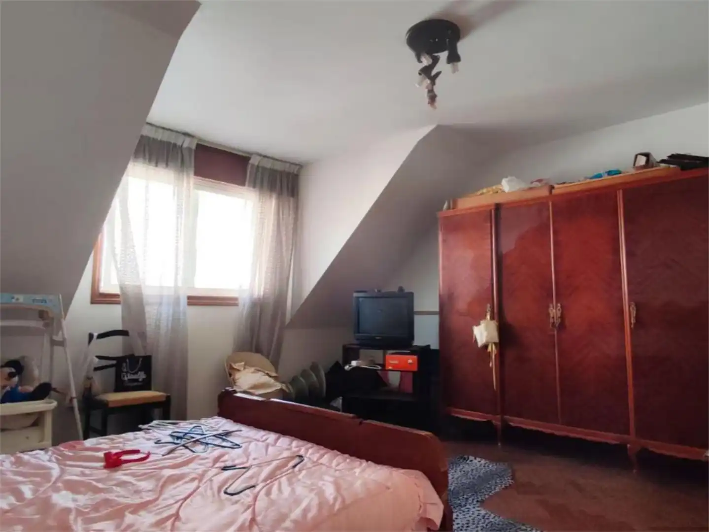 Schlafzimmer von Wohnung zum Verkauf in Culleredo