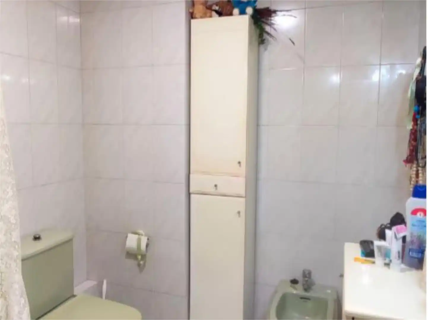 Badezimmer von Wohnung zum Verkauf in Culleredo