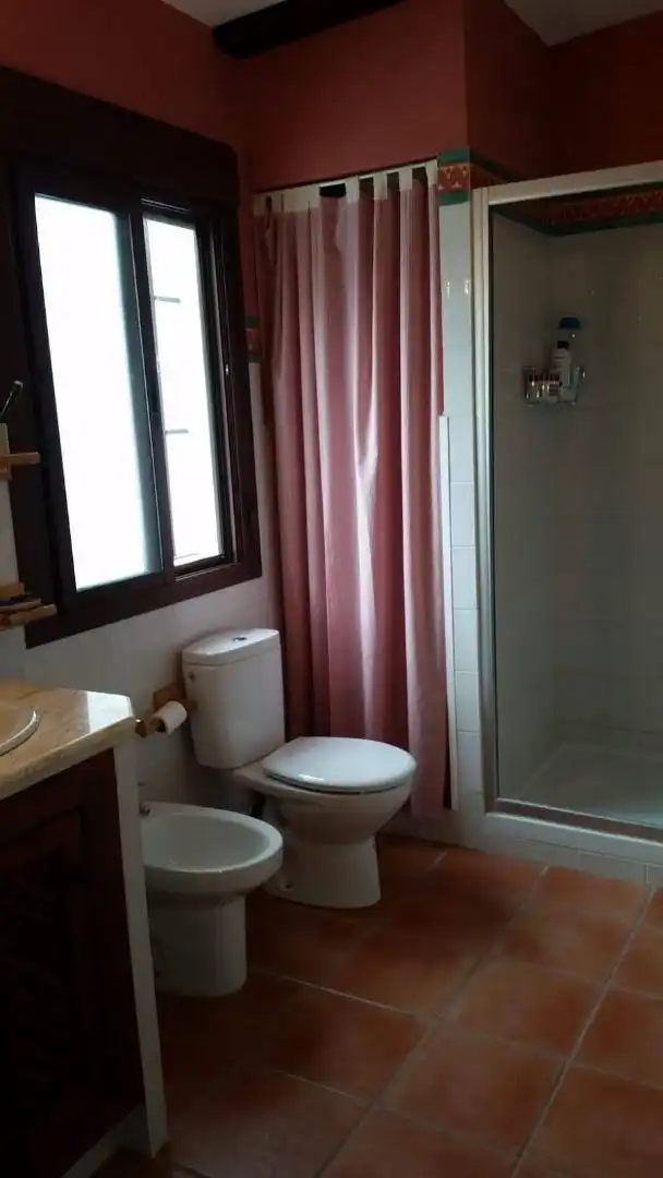 Finca rústica en venta en Calle al Vallehermoso, 13, Peñaflor Baño de Finca rústica en venta en Peñaflor con Aire acondicionado, Calefacción y Jardín privado