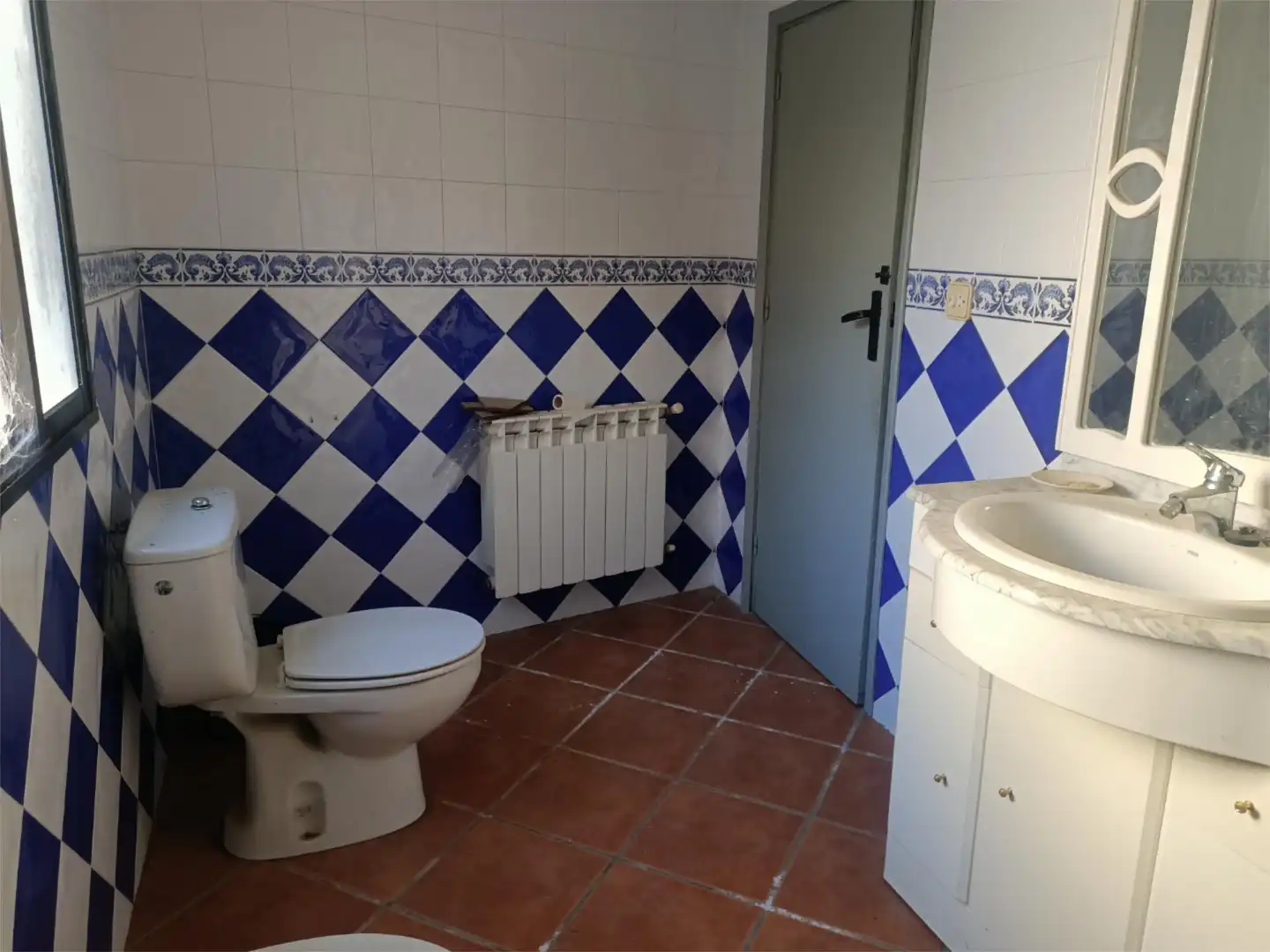 Einfamilien-Reihenhaus zum Verkauf in Calle Ayuntamiento, 7, Congosto de Valdavia Badezimmer von Einfamilien-Reihenhaus zum Verkauf in Congosto de Valdavia mit Terrasse, Abstellraum und Balkon