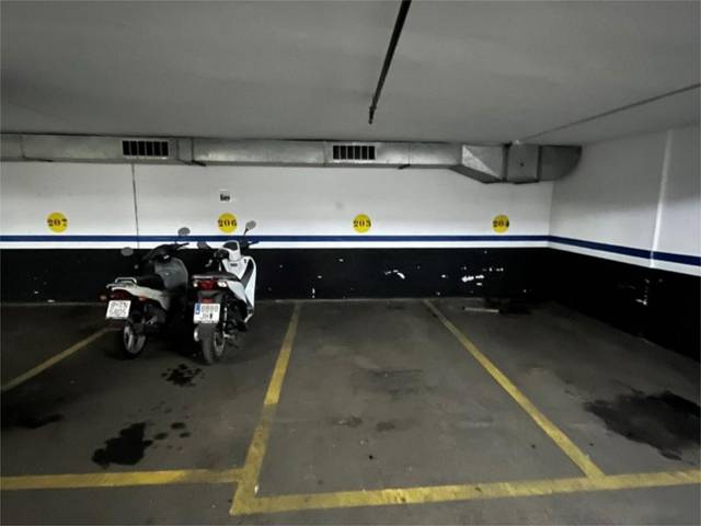 Garaje en Alquiler en Carrer de la Duquessa d'Orleans, 23 en Sarrià