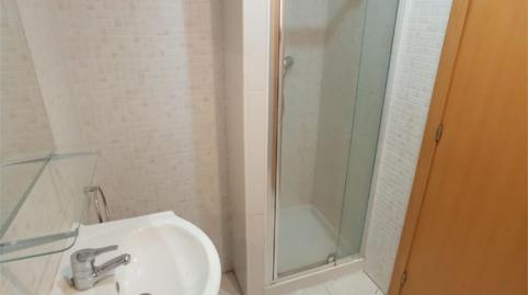 Foto 4 de Dúplex en venda a Carrer Viena, 66, Els Grecs - Mas Oliva, Girona