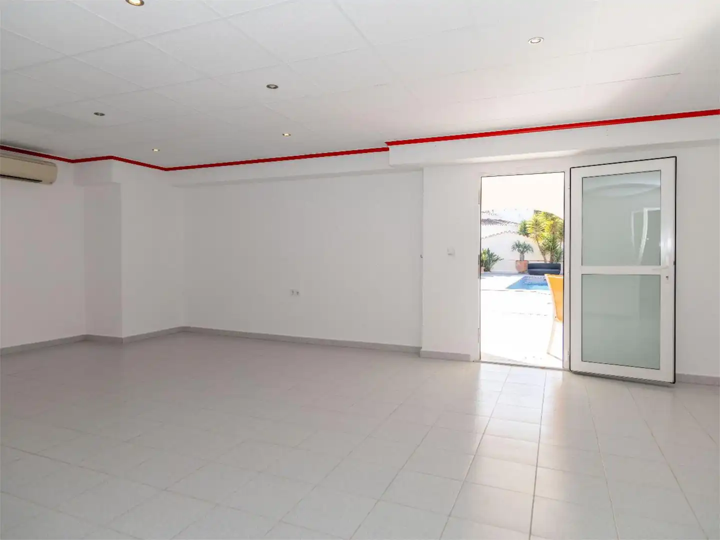 Casa o chalet en venta en Carrer de l'Alzina, 31, El Montgó Casa o chalet en venta en Dénia con Aire acondicionado, Calefacción y Jardín privado