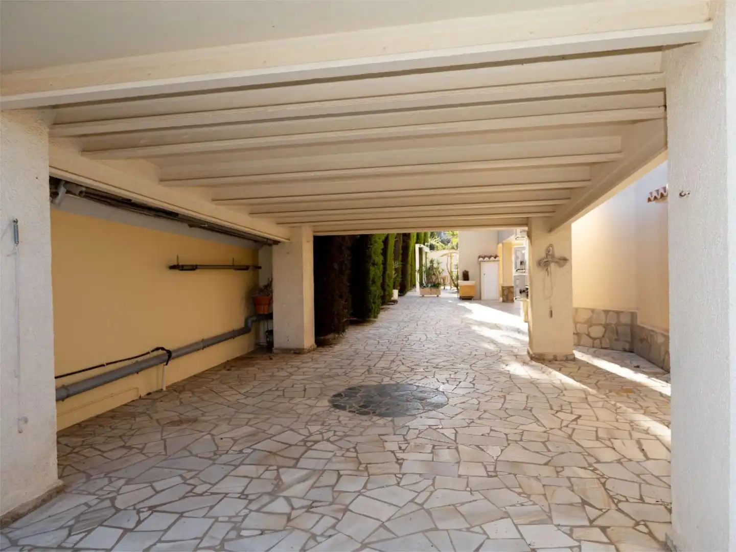 Casa o chalet en venta en Carrer de l'Alzina, 31, El Montgó Parking de Casa o chalet en venta en Dénia con Aire acondicionado, Calefacción y Jardín privado