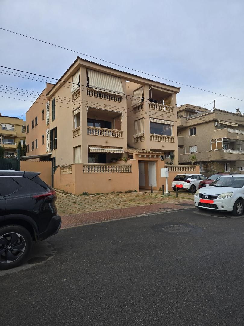 Exterior view of Flat for sale in Calvià  with Air Conditioner, Parquet flooring and Terrace