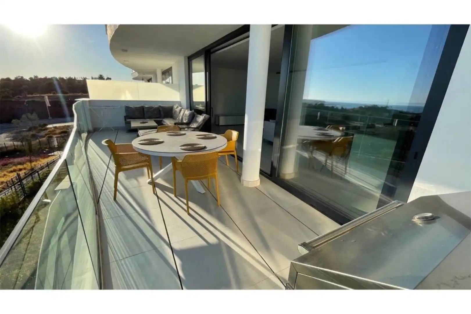 Apartament en venda a Avenida 8 de Marzo, 32, El Higuerón Terrassa de Apartament en venda en Fuengirola amb Aire condicionat, Terrassa i Piscina