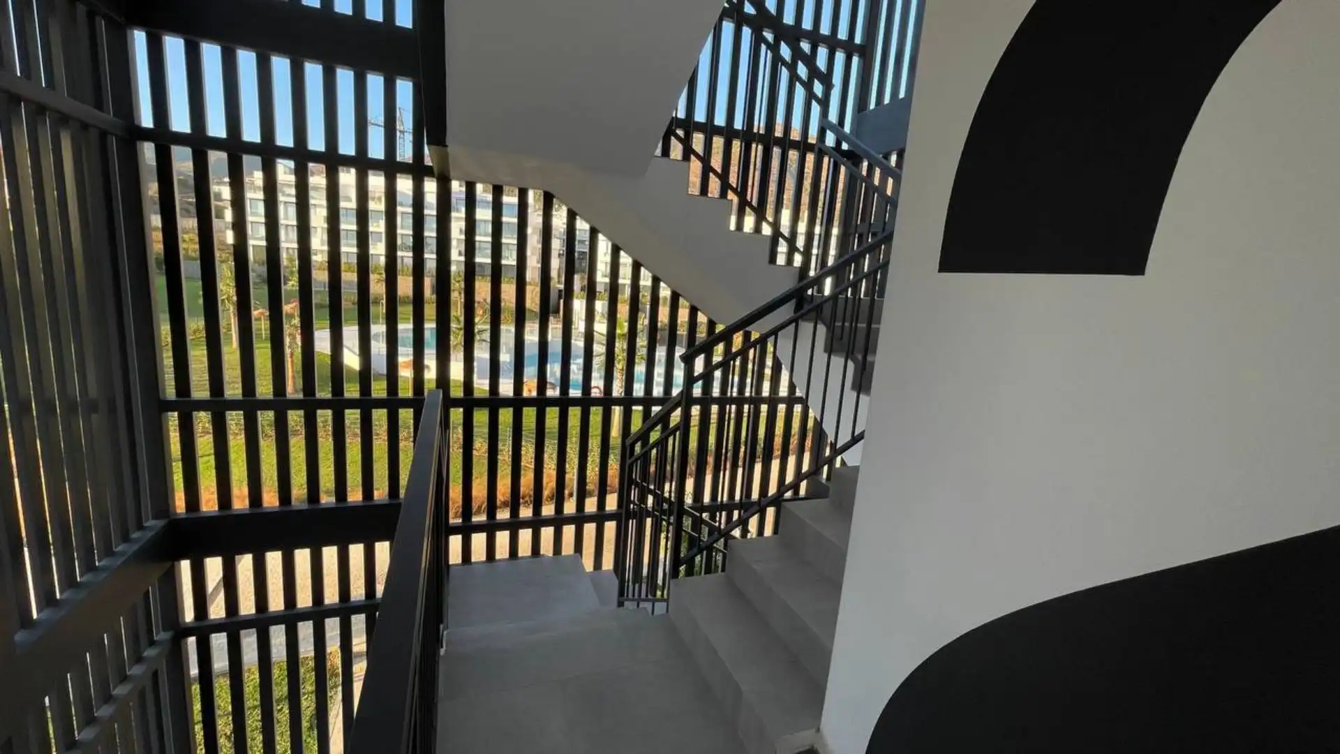 Apartament en venda a Avenida 8 de Marzo, 32, El Higuerón Apartament en venda en Fuengirola amb Aire condicionat, Terrassa i Piscina